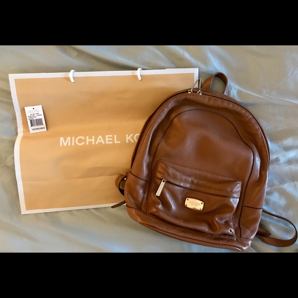 MICHAEL KORS BACKPACK 🎒